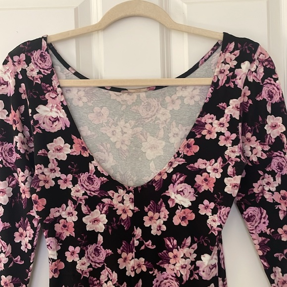 Forever 21 Flower Bodycon Dress - Size M - Picture 4 of 5